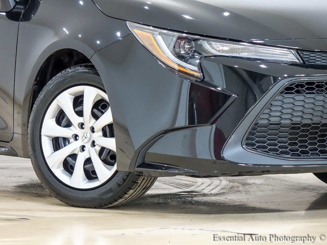 Toyota Corolla LE 2021