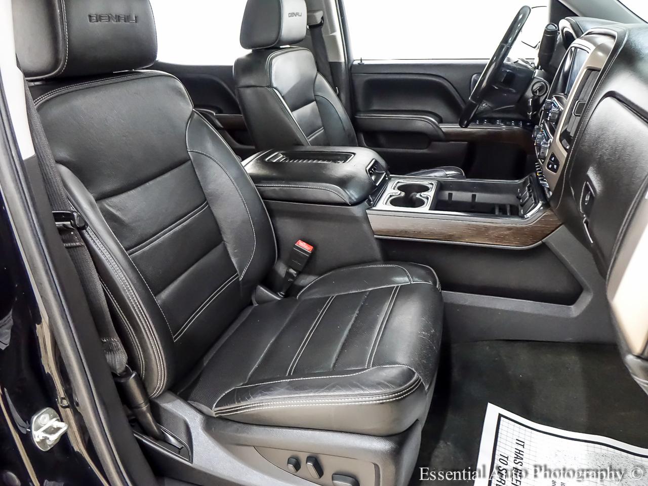 GMC Sierra 1500 Denali Crew Cab Long Box 4WD 2018