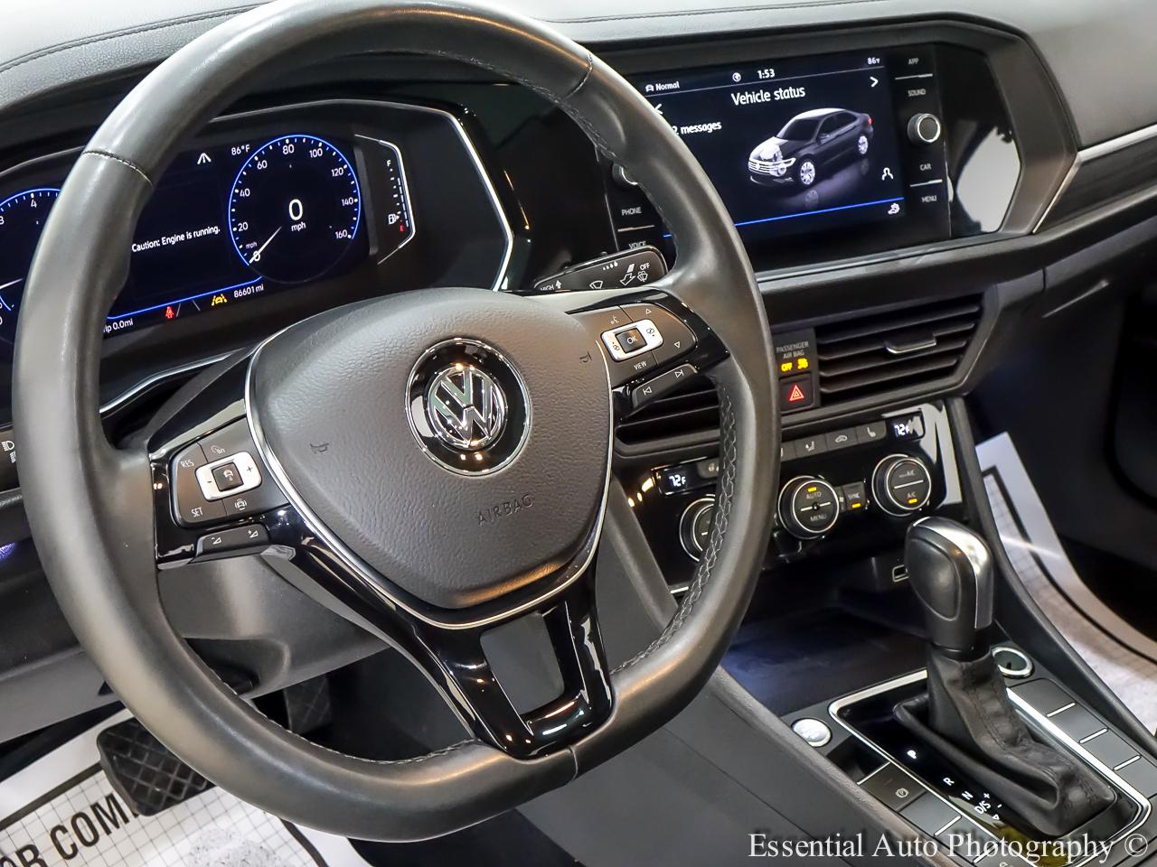 Volkswagen Jetta 1.4T SEL 8A 2020