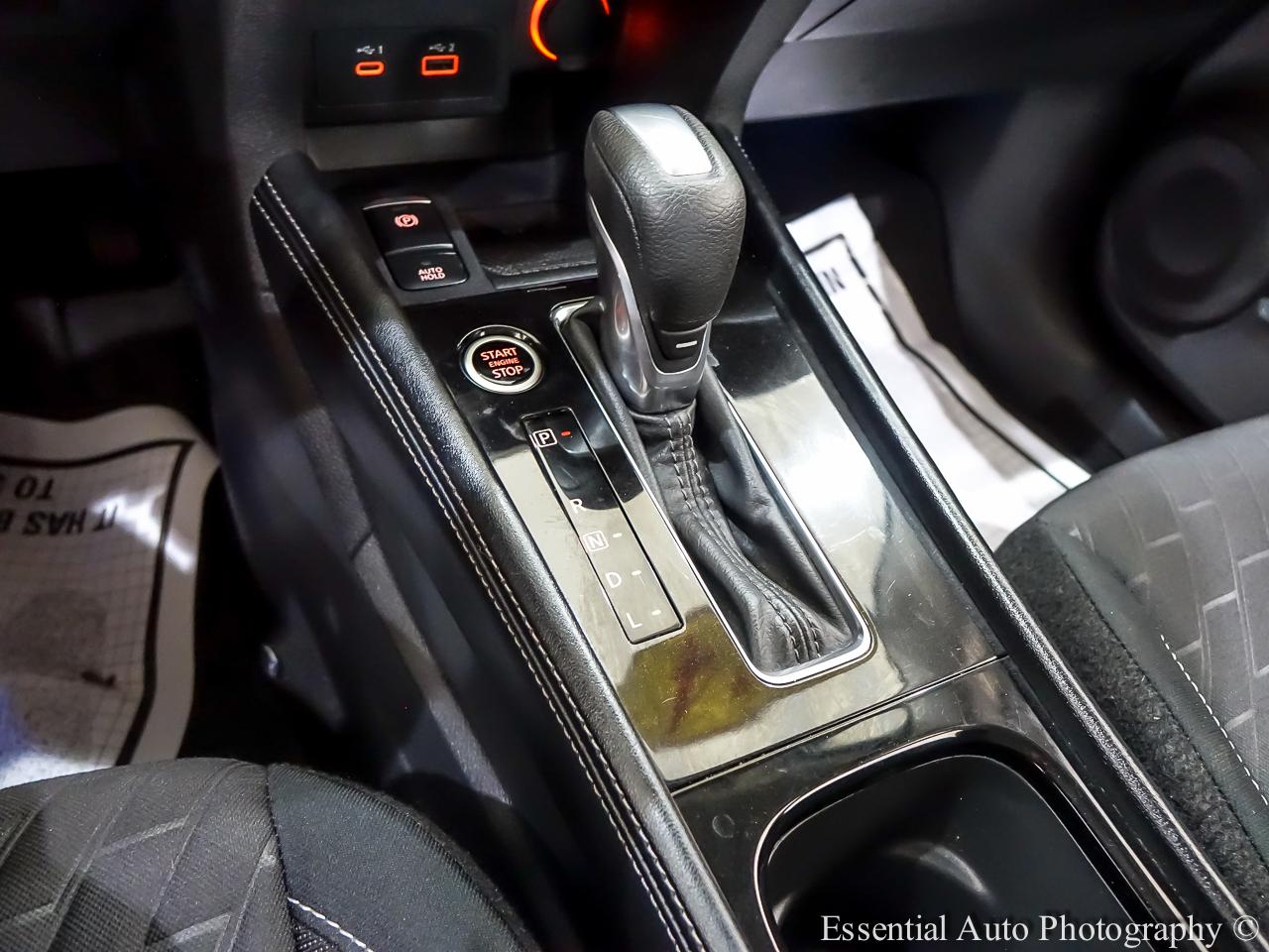 Nissan Kicks SV 2024