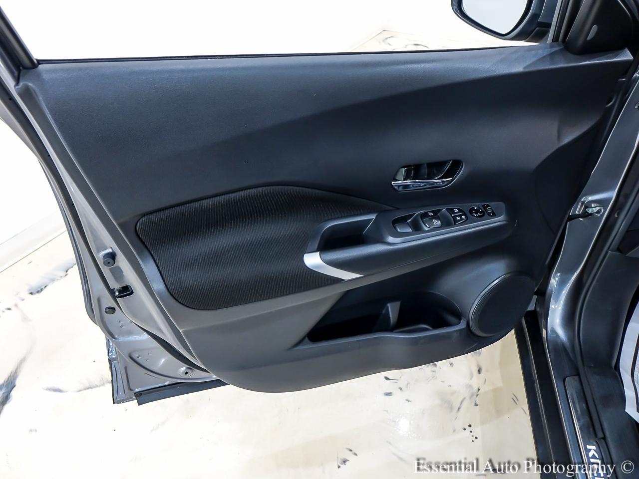 Nissan Kicks SV 2024