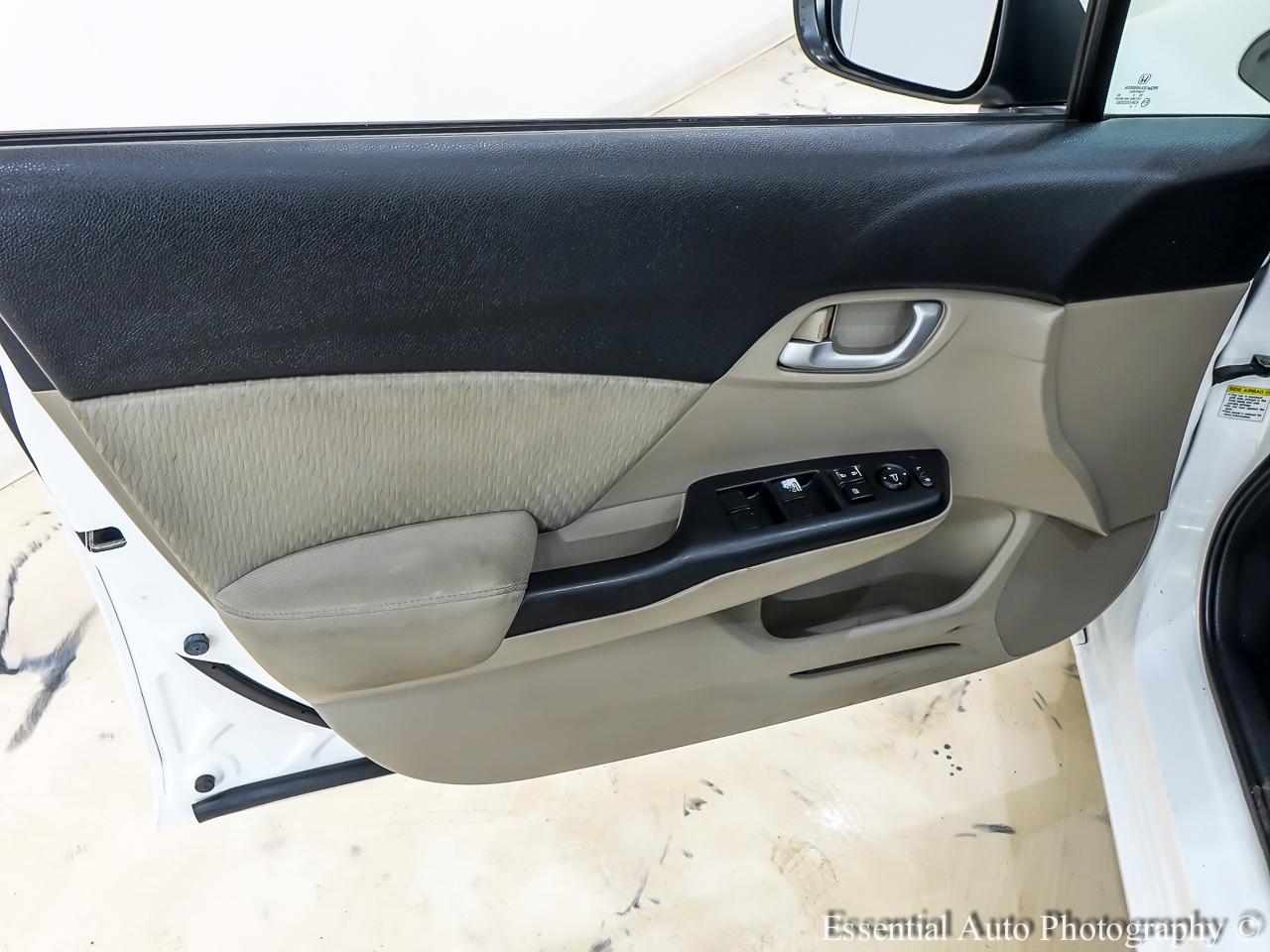 Honda Civic LX Sedan CVT 2014
