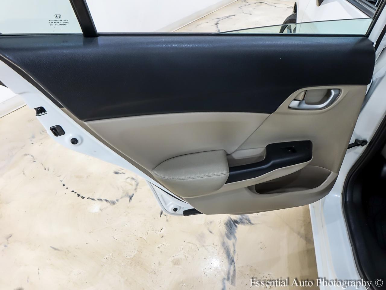 Honda Civic LX Sedan CVT 2014