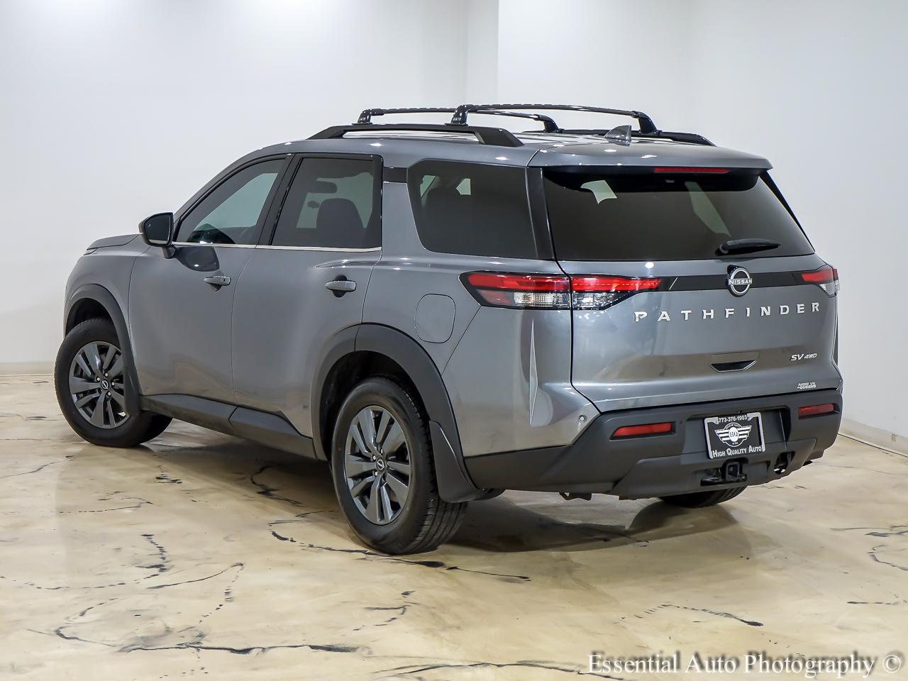 Nissan Pathfinder SV 4WD 2024