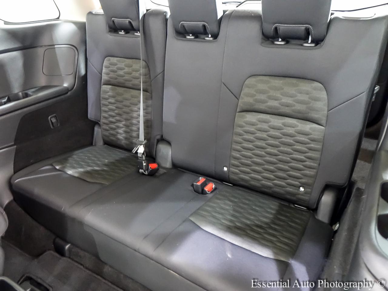 Nissan Pathfinder SV 4WD 2024