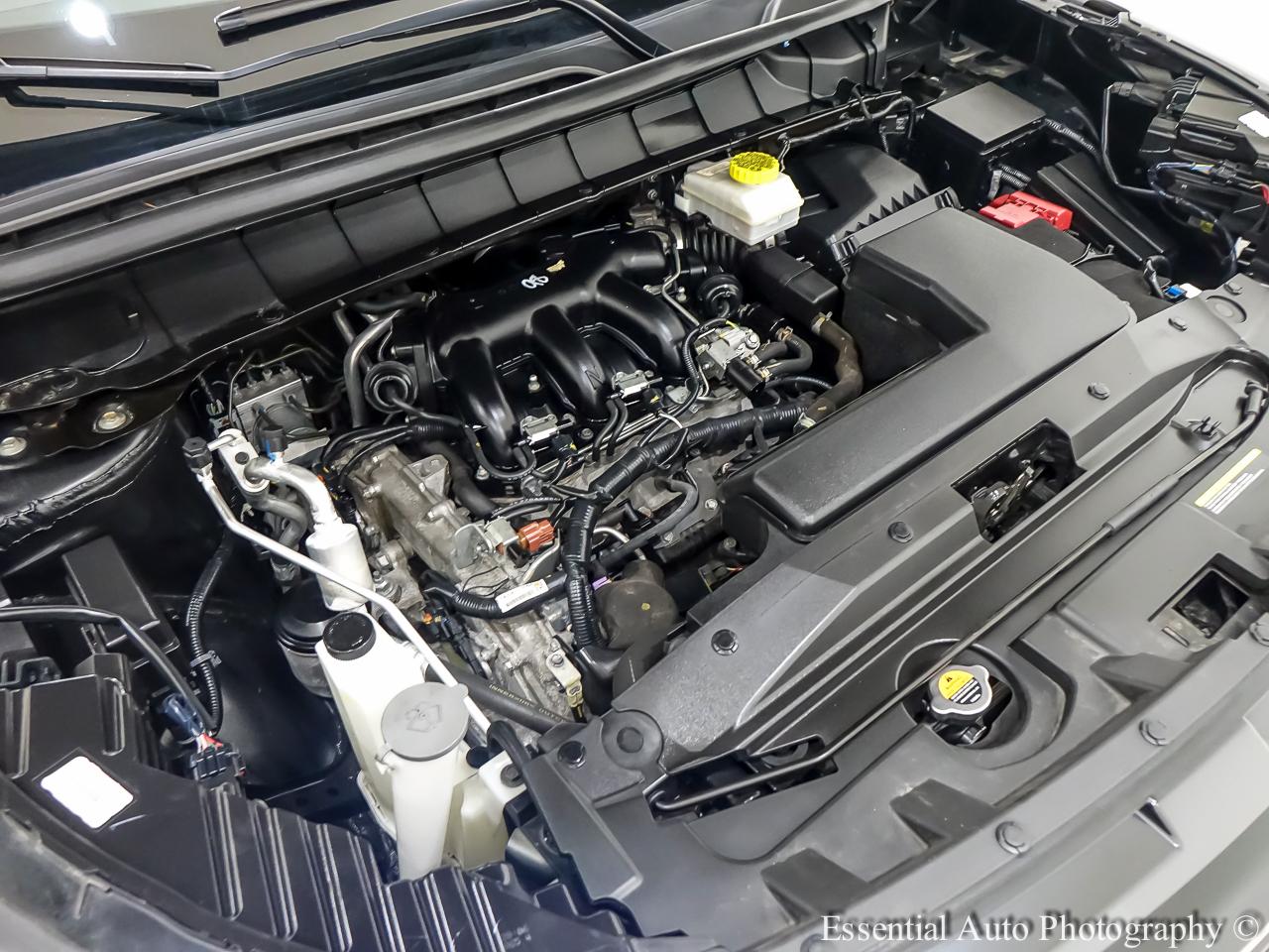 Nissan Pathfinder SV 4WD 2024