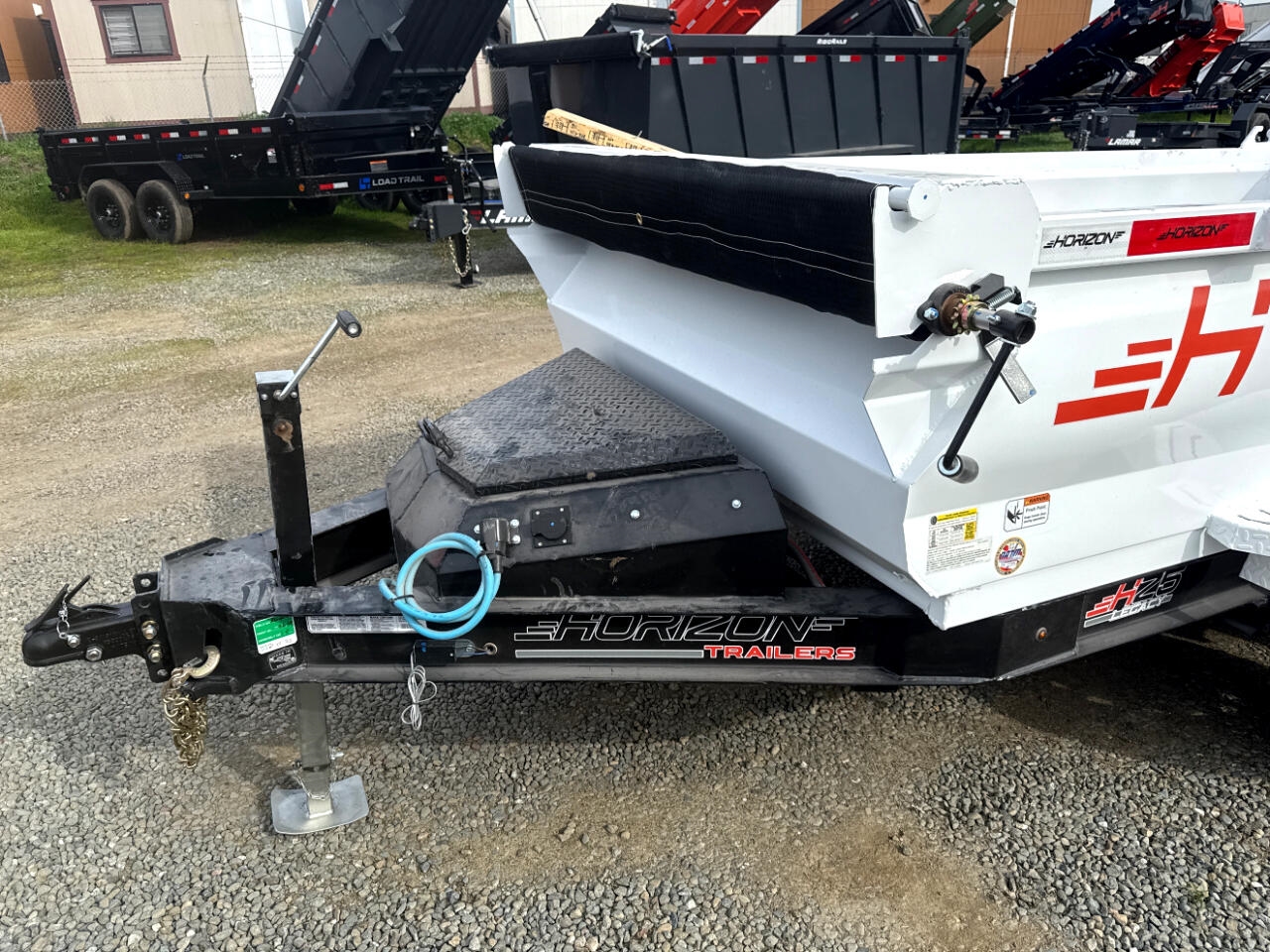 Horizon Trailers 22  2025