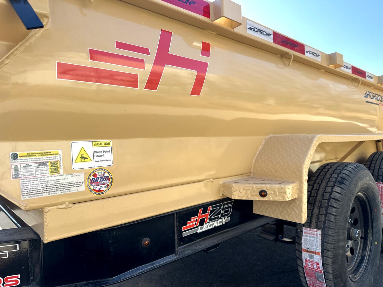 Horizon Trailers 22  2025