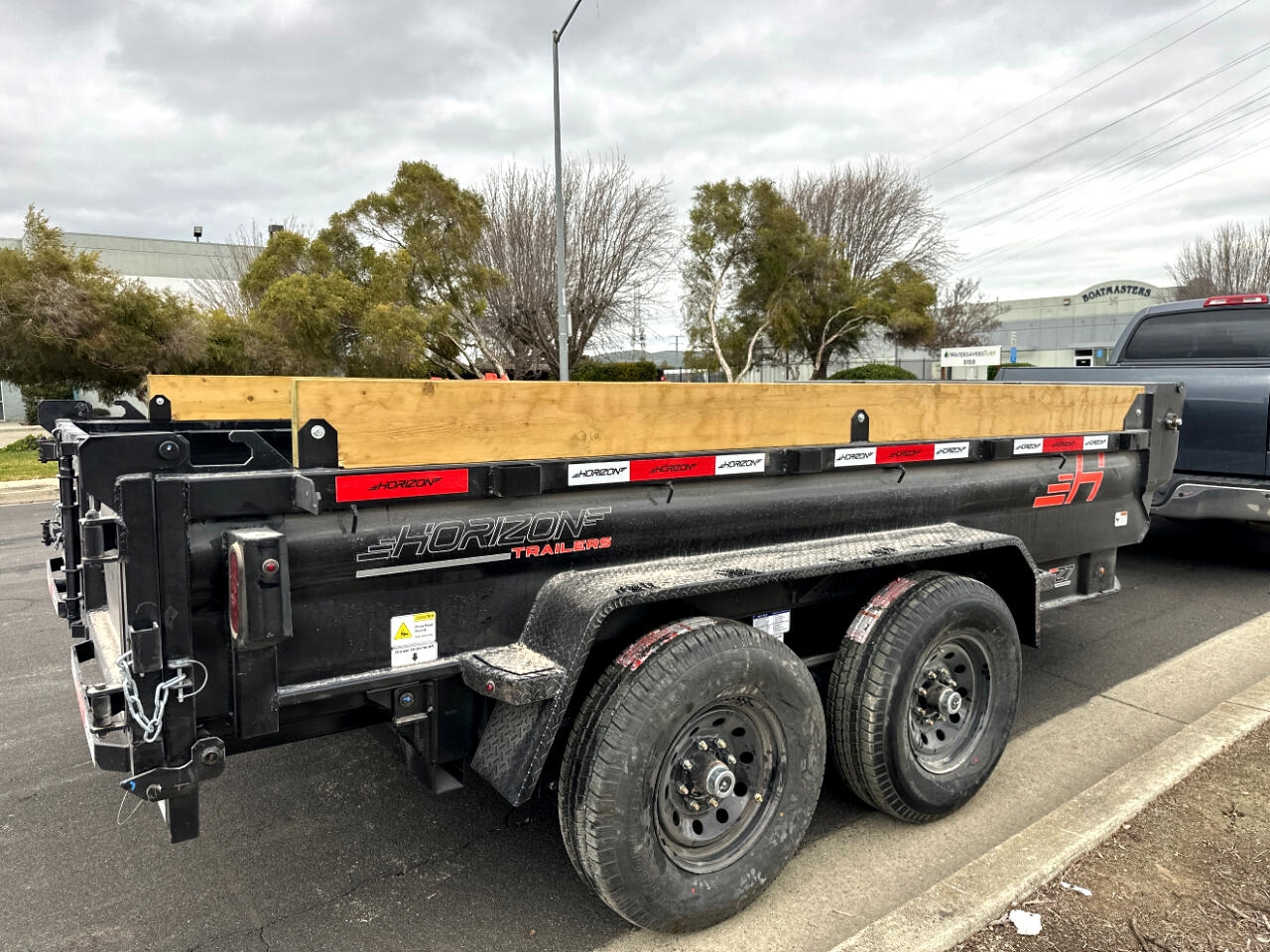 Horizon Trailers 22  2025