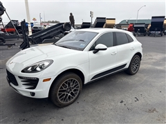 2017 Porsche Macan 