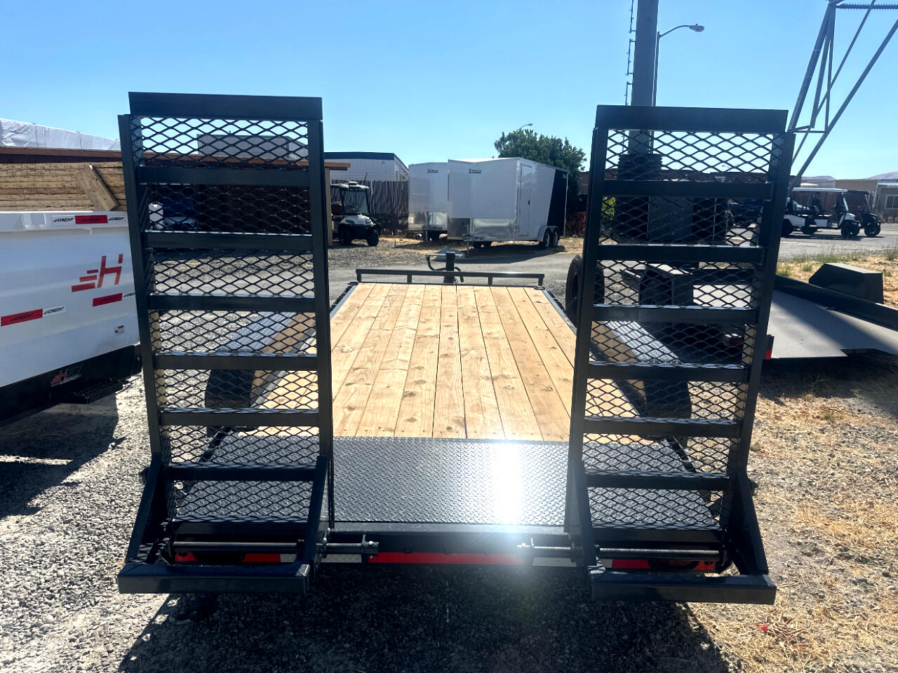 Lamar Equipment Trailer  2026 Lamar Equipment Trailer  2026