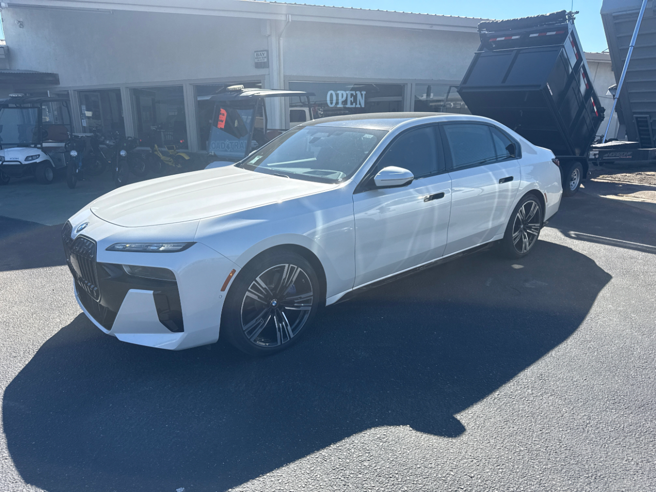 BMW 7-Series 760i xDrive 2024 BMW 7-Series 760i xDrive 2024