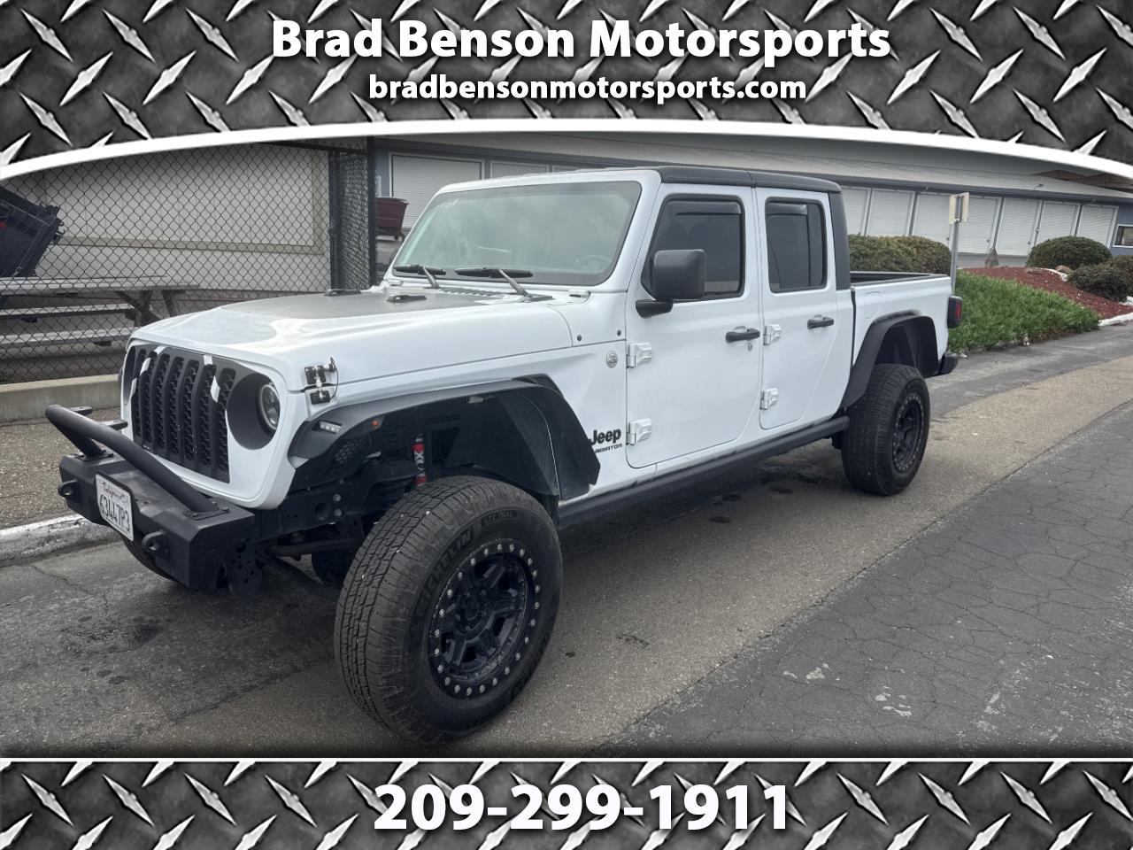 2020 Jeep Gladiator Sport S's photo