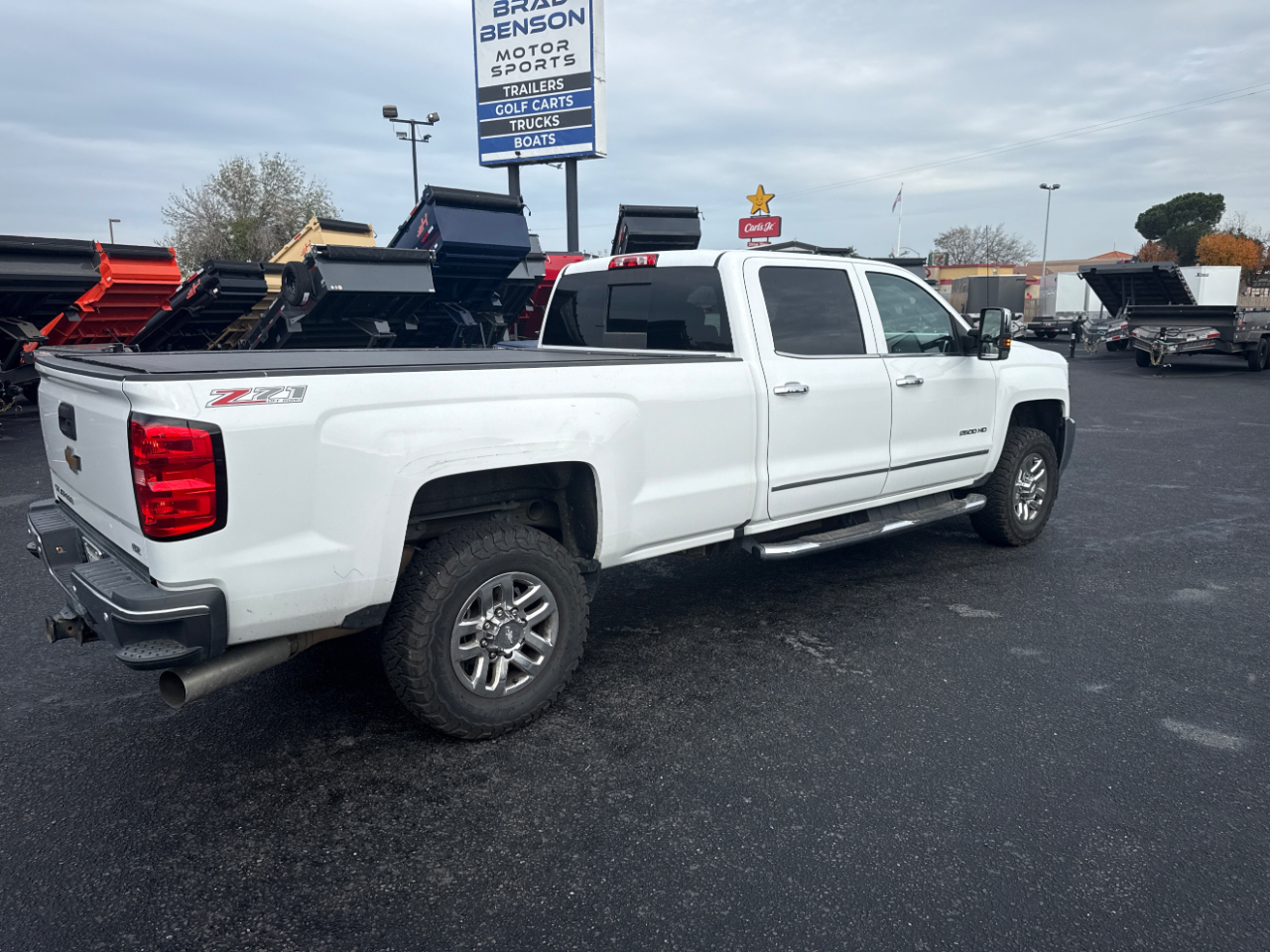 Chevrolet Silverado 2500HD LTZ Crew Cab Long Box 4WD 2017