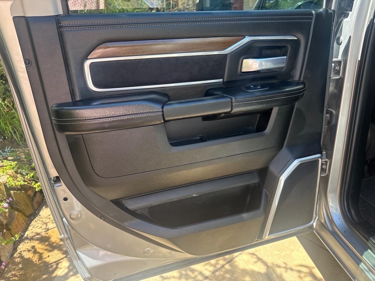RAM 4500 Crew Cab SWB 4WD 2024
