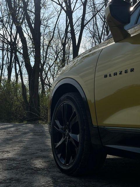 Chevrolet Blazer FWD 4dr RS 2022