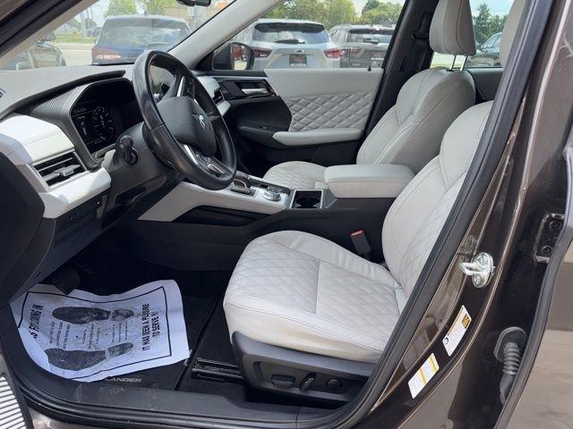 Mitsubishi Outlander SEL S-AWC 2023