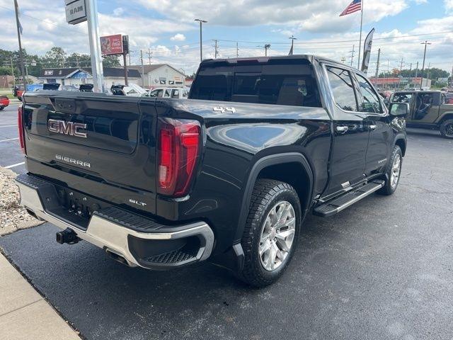 GMC Sierra 1500 Limited 4WD Crew Cab 147" SLT 2022