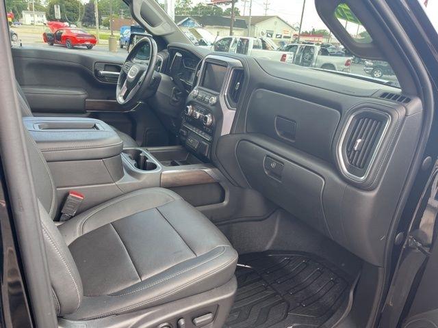 GMC Sierra 1500 Limited 4WD Crew Cab 147" SLT 2022