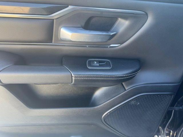 RAM 1500 Sport 4x4 Crew Cab 5'7" Box 2019