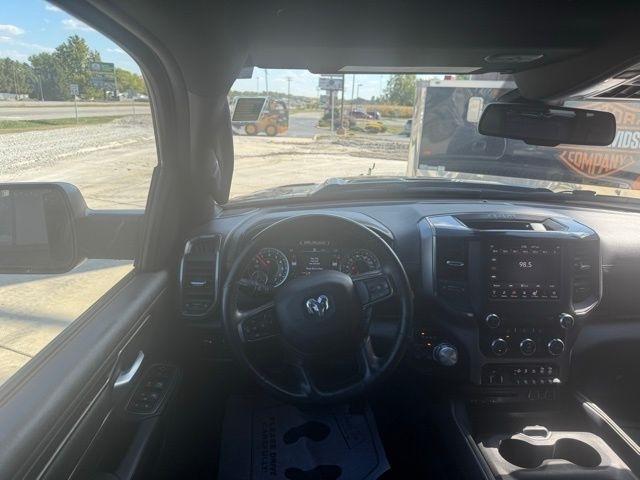 RAM 1500 Sport 4x4 Crew Cab 5'7" Box 2019