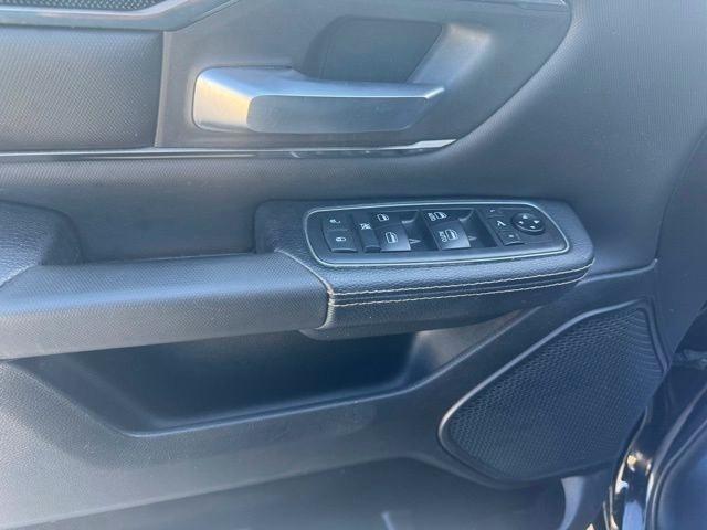 RAM 1500 Sport 4x4 Crew Cab 5'7" Box 2019