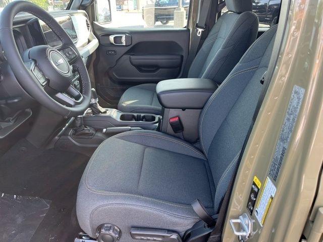 Jeep Gladiator Willys 4x4 2025