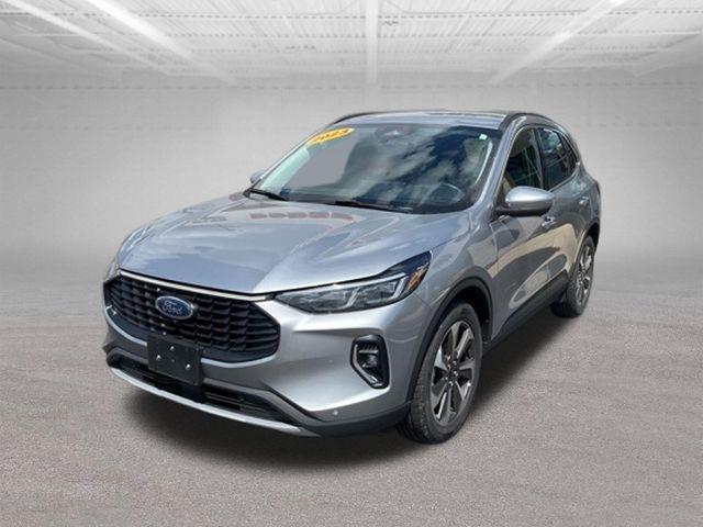 Ford Escape Platinum AWD 2023