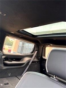 Jeep Grand Wagoneer Series II Obsidian 4x4 2024 Jeep Grand Wagoneer Series II Obsidian 4x4 2024