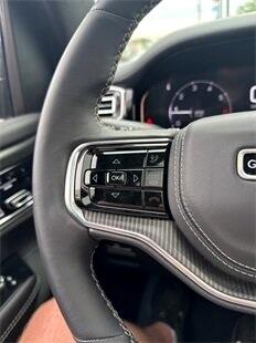 Jeep Grand Wagoneer Series II Obsidian 4x4 2024 Jeep Grand Wagoneer Series II Obsidian 4x4 2024