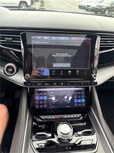 Jeep Grand Wagoneer Series II Obsidian 4x4 2024 Jeep Grand Wagoneer Series II Obsidian 4x4 2024