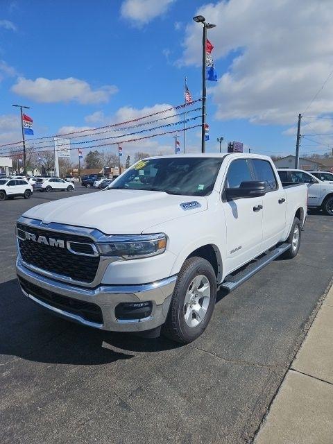 2026 RAM 1500 Big Horn 4x4 Crew Cab 5'7" Box