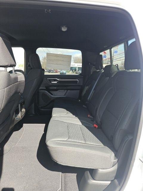 RAM 1500 Lone Star 4x4 Crew Cab 5'7" Box 2026