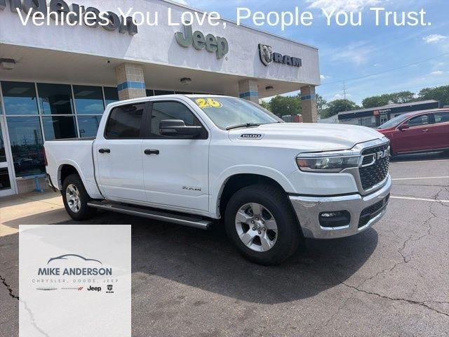 2026 RAM 1500 Big Horn 4x4 Crew Cab 5'7" Box
