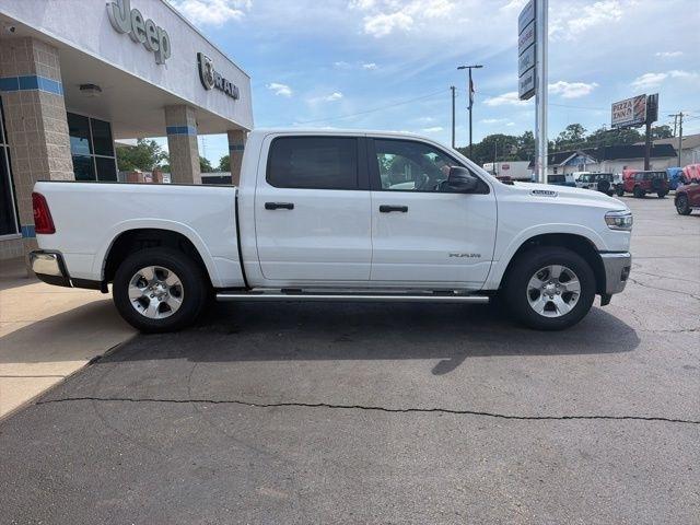 RAM 1500 Lone Star 4x4 Crew Cab 5'7" Box 2026