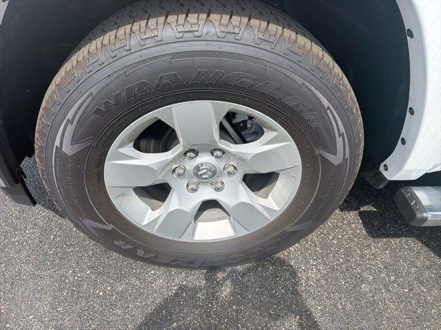 RAM 1500 Lone Star 4x4 Crew Cab 5'7" Box 2026