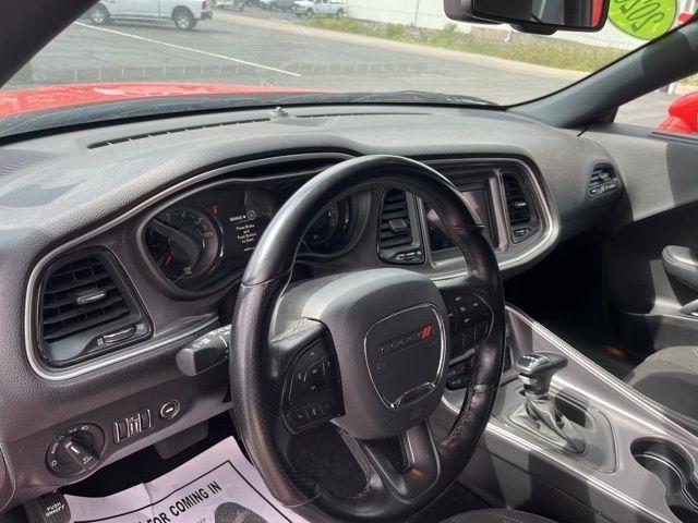 Dodge Challenger SXT RWD 2020