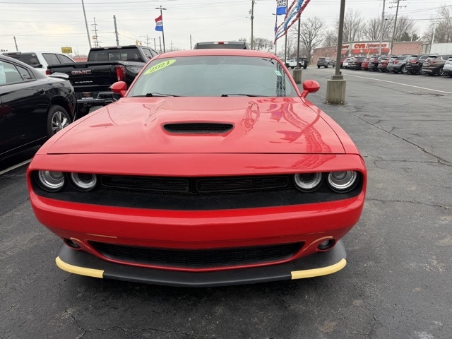 Dodge Challenger GT RWD 2021