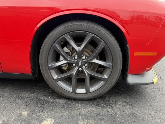 Dodge Challenger GT RWD 2021