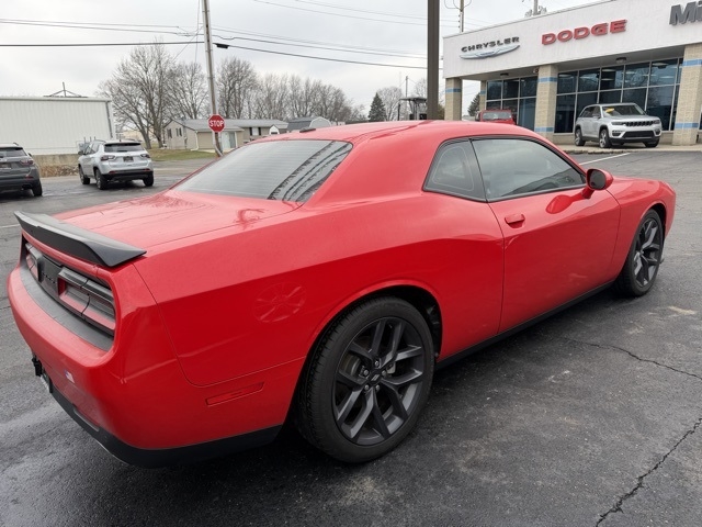 Dodge Challenger GT RWD 2021