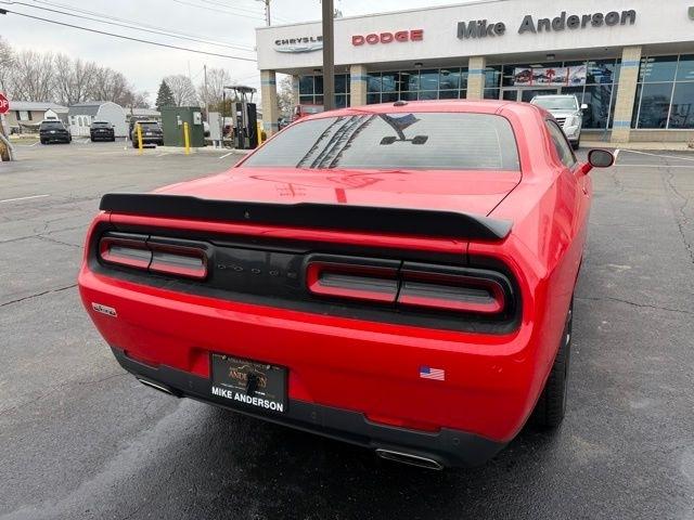 Dodge Challenger GT RWD 2021