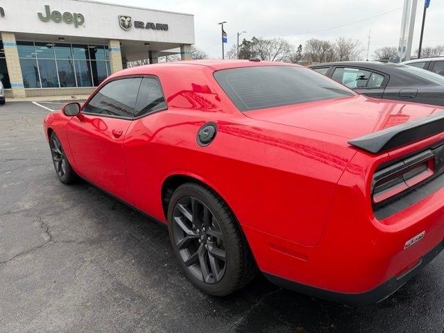 Dodge Challenger GT RWD 2021