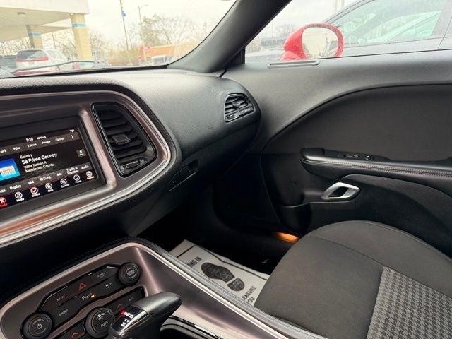 Dodge Challenger GT RWD 2021