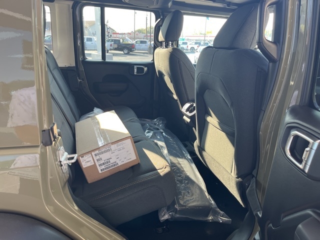 Jeep Wrangler Willys 4 Door 4x4 2025 Jeep Wrangler Willys 4 Door 4x4 2025