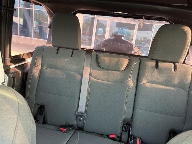 Jeep Wrangler Willys 4 Door 4x4 2024