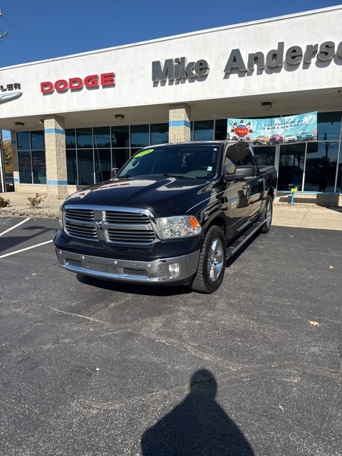 RAM 1500 Big Horn 4x4 Crew Cab 5'7" Box 2018 RAM 1500 Big Horn 4x4 Crew Cab 5'7" Box 2018