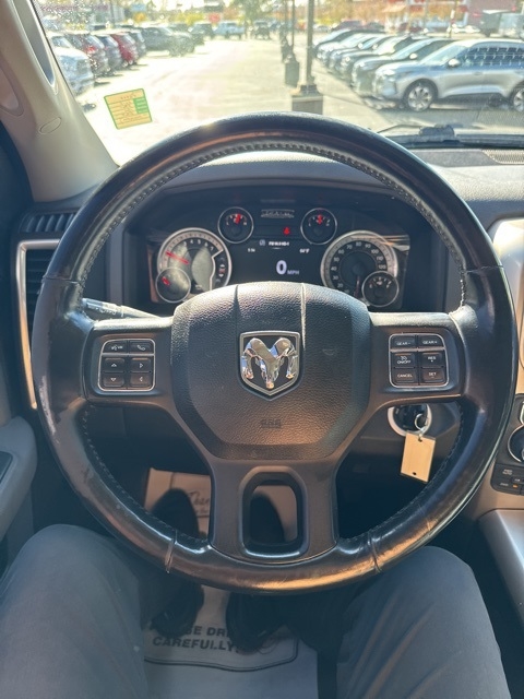 RAM 1500 Big Horn 4x4 Crew Cab 5'7" Box 2018 RAM 1500 Big Horn 4x4 Crew Cab 5'7" Box 2018