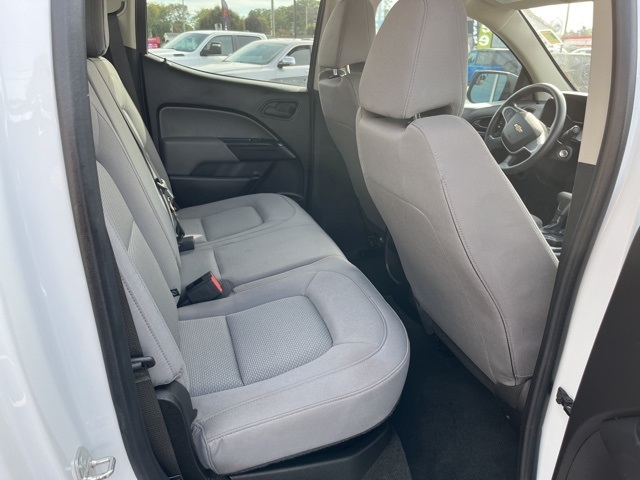 Chevrolet Colorado 2WD Crew Cab 140.5" WT 2017 Chevrolet Colorado 2WD Crew Cab 140.5" WT 2017