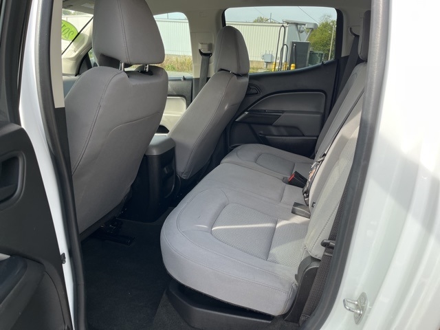 Chevrolet Colorado 2WD Crew Cab 140.5" WT 2017 Chevrolet Colorado 2WD Crew Cab 140.5" WT 2017