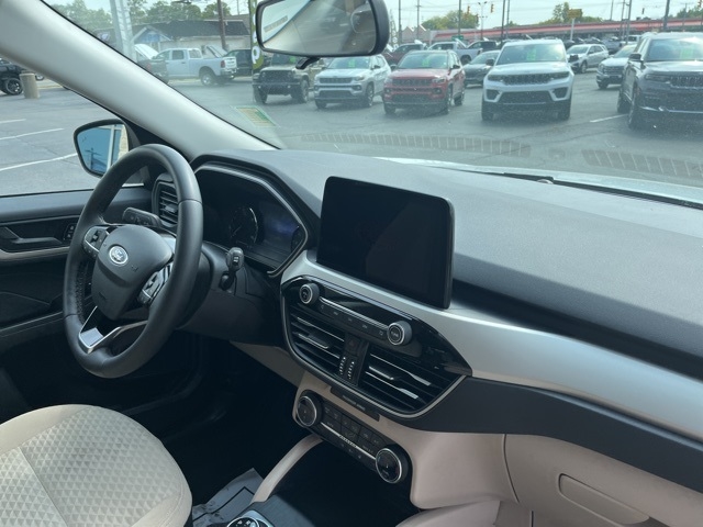 Ford Escape SE Hybrid AWD 2022 Ford Escape SE Hybrid AWD 2022